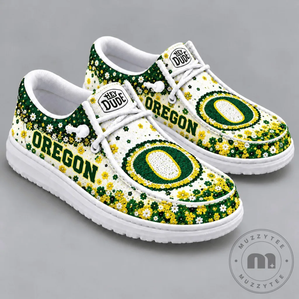 Oregon Ducks Floral Pattern Comfortable Slip-On Loafer Shoes for Women Oregon Ducks Floral Pattern Comfortable Slip-On Loafer Shoes for Women